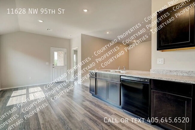 Building Photo - 11628 NW 95th St