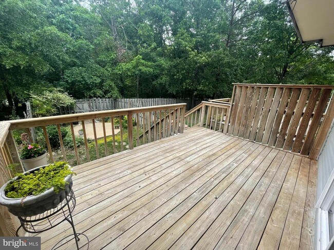 Building Photo - 11303 Kings Crest Ct