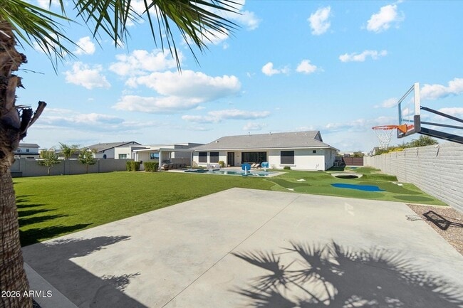 Building Photo - 20717 E Pummelos Rd