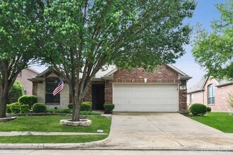 Building Photo - 202 Cox Dr