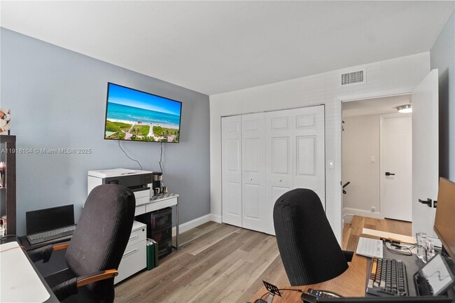 Building Photo - 8089 SW 18th Ct