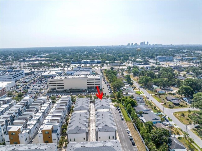 Building Photo - 2511 N Grady Ave
