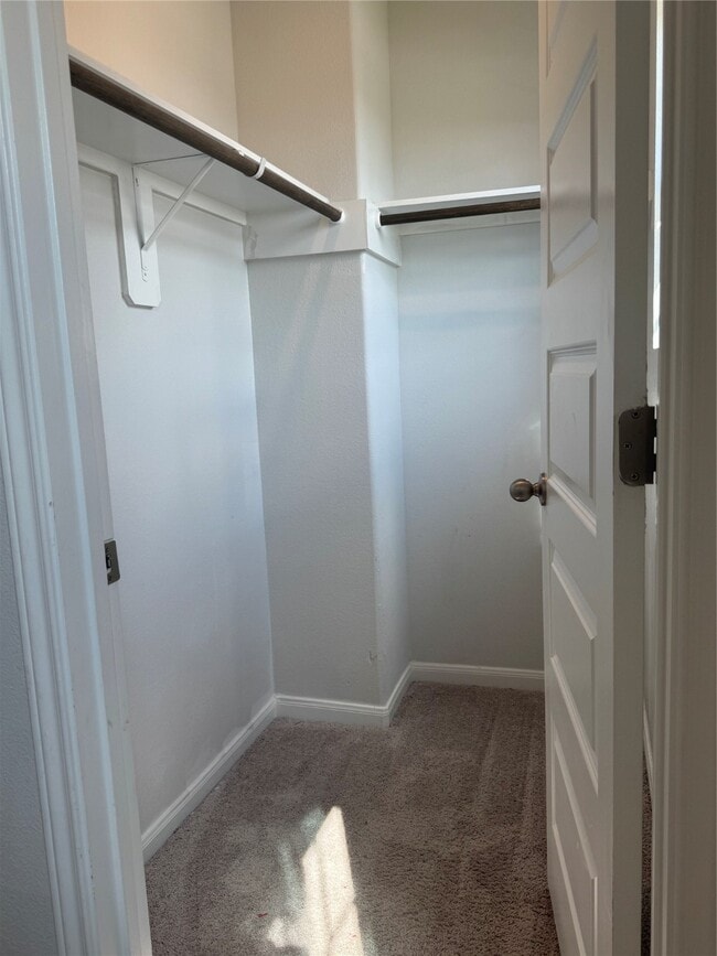 Building Photo - 68 Rd 51026