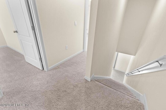 Building Photo - 46 Oarsman Xing Dr