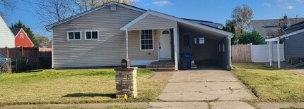 Building Photo - 3 bed 1 bath