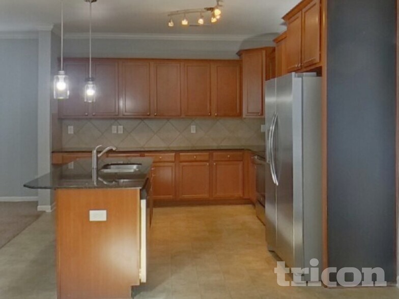 Building Photo - 139 Collenton Ln