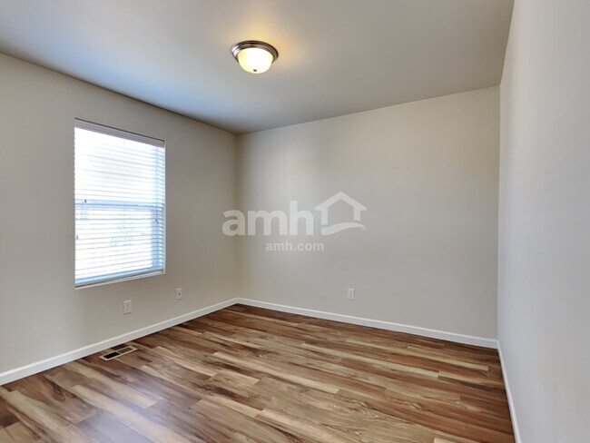 Building Photo - 2689 Justice Pl