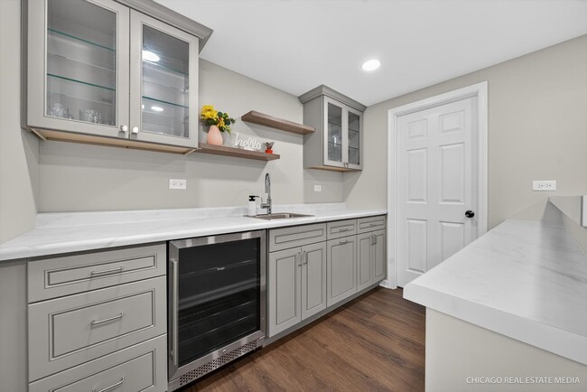 Building Photo - 12259 Garlieb Dr