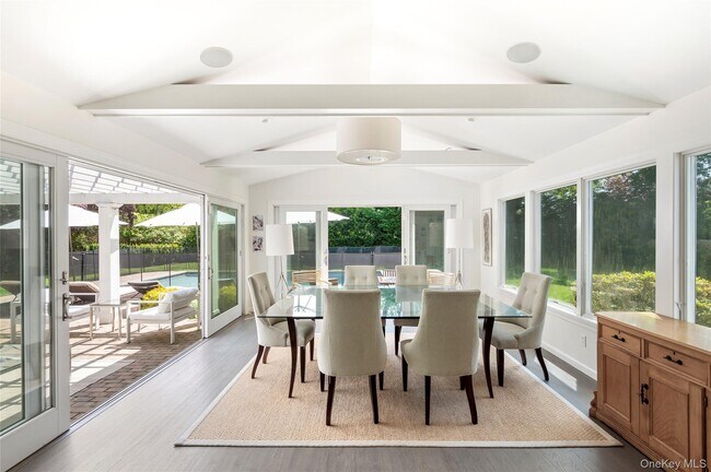 Building Photo - 89 South Rd