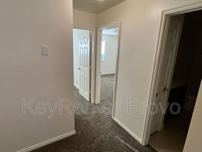 Building Photo - 1893 W 800 N St