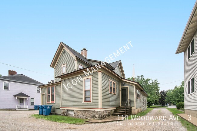 Building Photo - 110 Woodward Ave