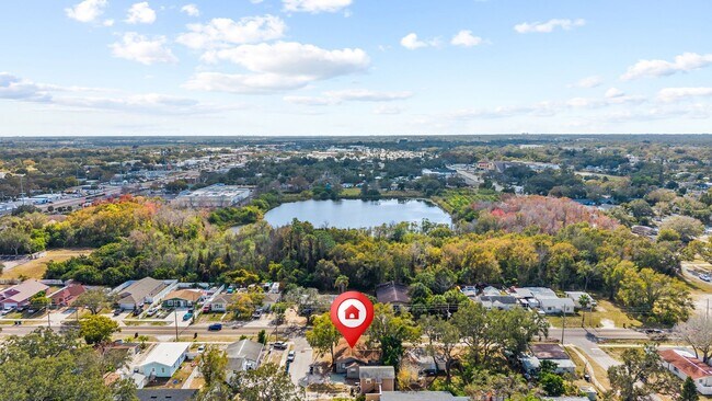 Building Photo - 1128 Belleair Rd