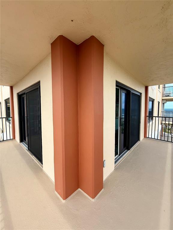 Building Photo - 3600 S Ocean Shore Blvd