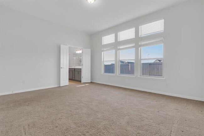 Building Photo - 356 Biscayne Bay Bend