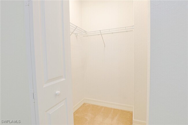 Building Photo - 10391 Carolina Willow Dr