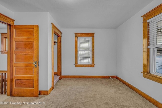 Building Photo - 1425 Church Ave