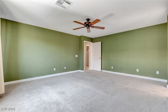Building Photo - 1005 Roaring River Ave