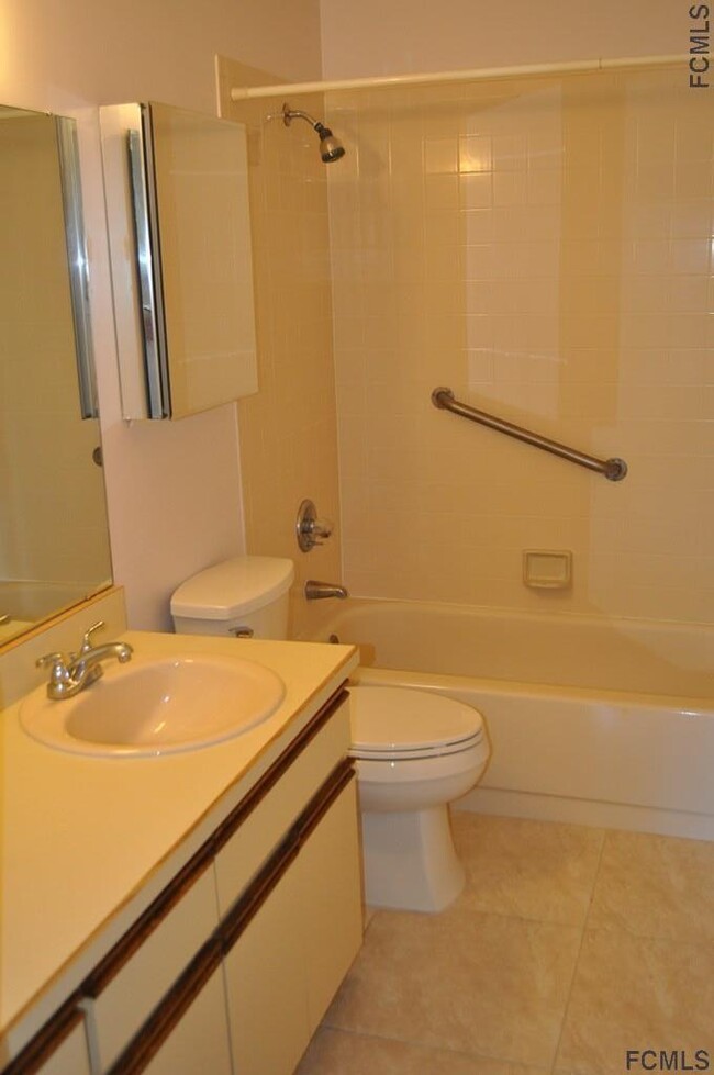 Building Photo - 38 Kings Colony Ct