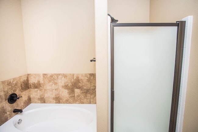 Building Photo - 4423 106th St