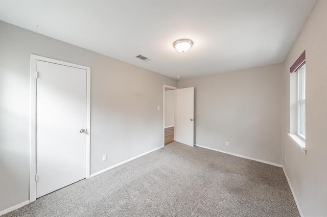Building Photo - 5753 Saramac Dr