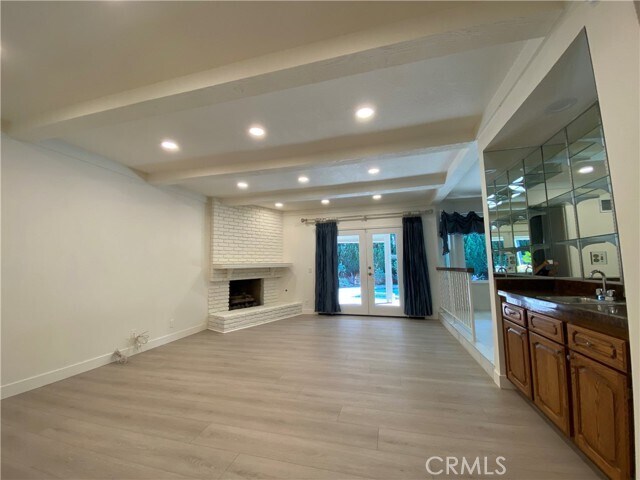 Building Photo - 2072 Maverick Cir