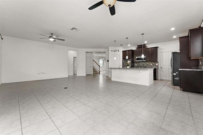 Building Photo - 11472 Wakeworth St