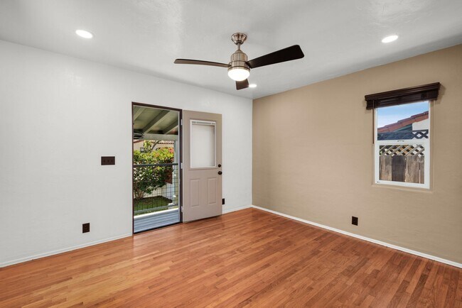 Building Photo - 4715 Soria Dr