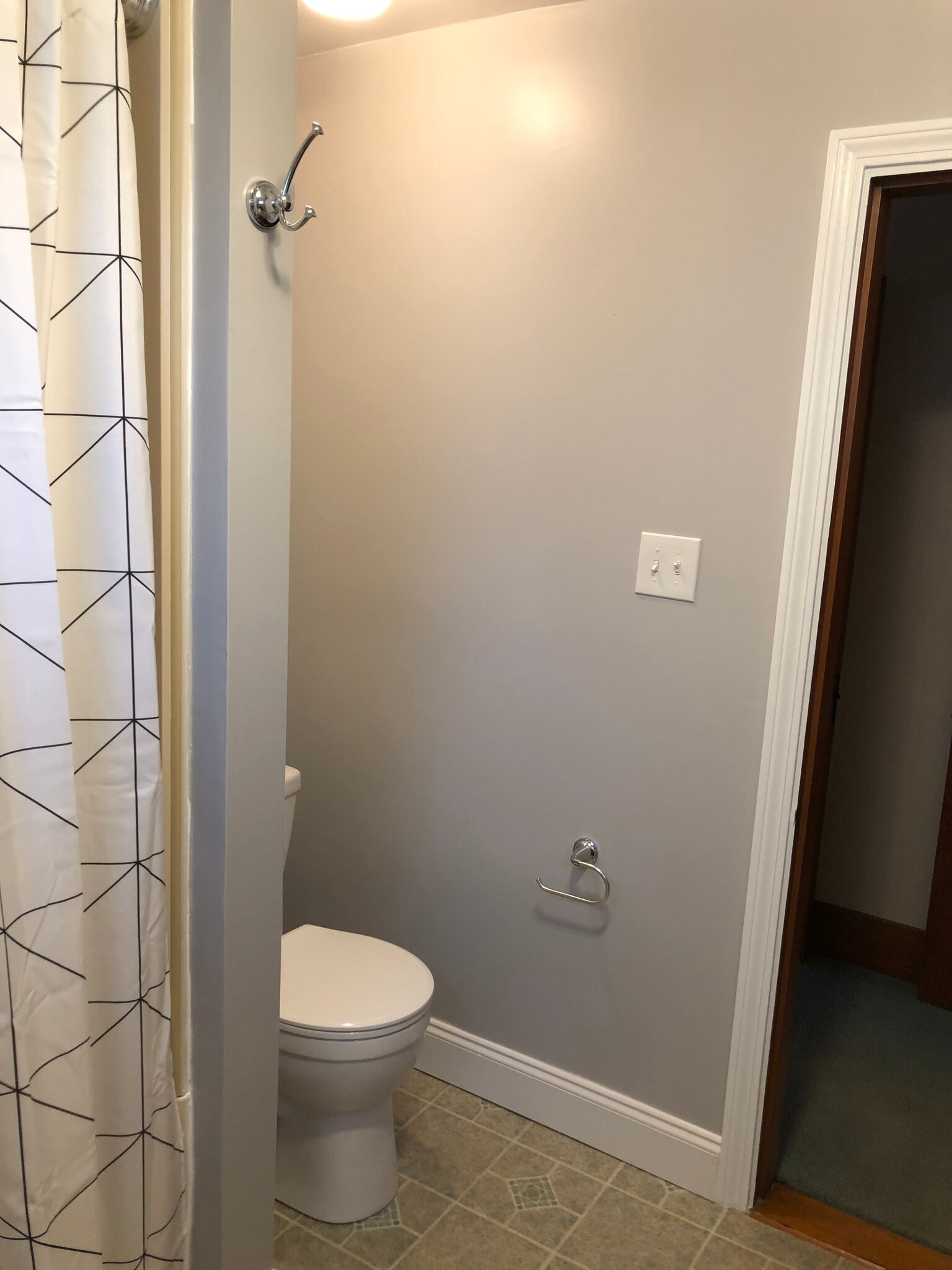Main bath - 465 Beacon St