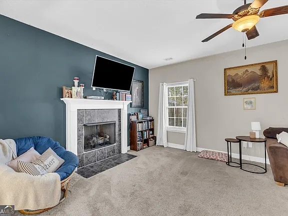 Building Photo - 732 Waterlily Ct