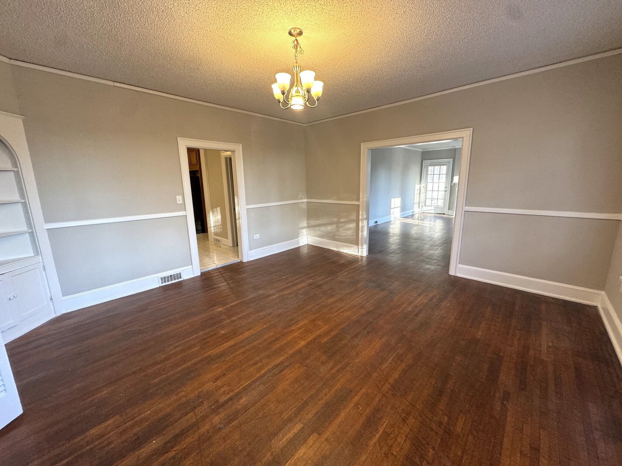 Building Photo - 1020 Cherry Hills Ct