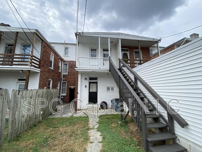 Building Photo - 260 W Jackson St