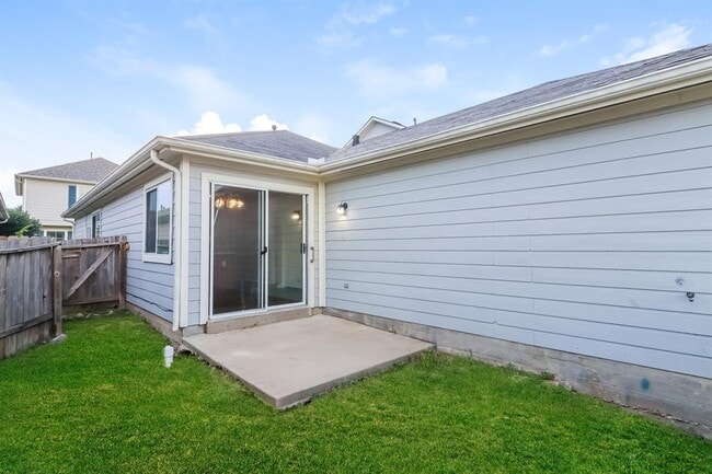 Building Photo - 20824 Patriot Park Ln