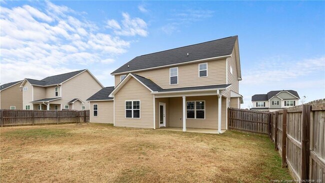 Building Photo - 160 Chatfield Dr.