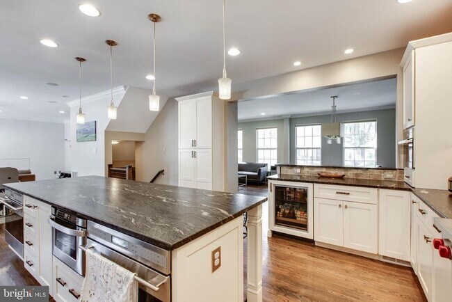 Building Photo - 3031 Terra Maria Way