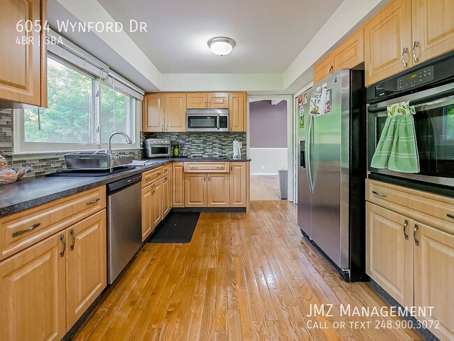 Building Photo - 6054 Wynford Dr