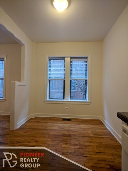 Building Photo - 3817 N Fremont St