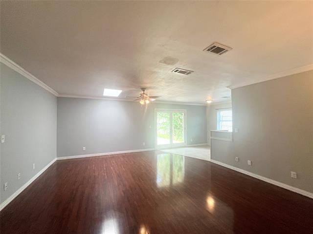Building Photo - 431 Malden Dr