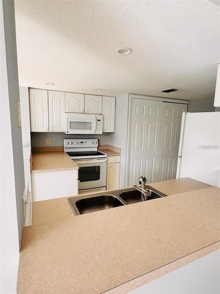 Building Photo - 722 Washington Palm Loop