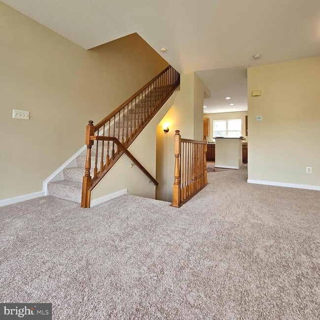 Building Photo - 20992 Kittanning Ln