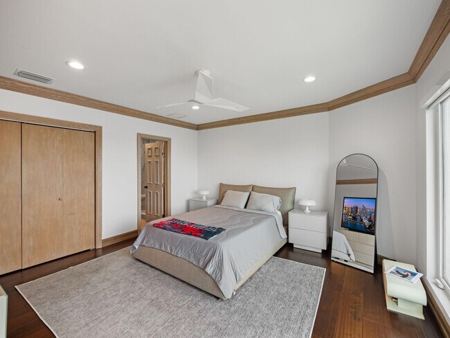 Building Photo - 3299 Bridgegate Dr