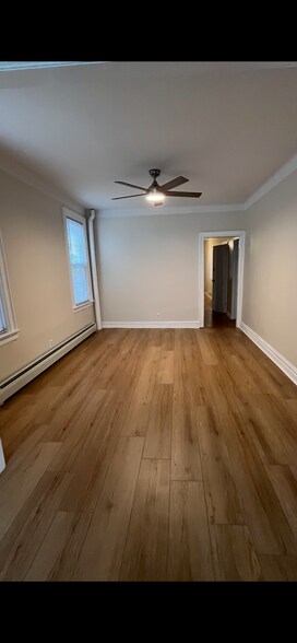 Dining Room - 120 W 45th St
