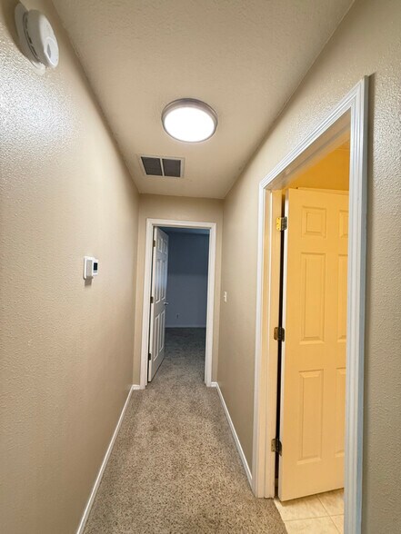 Building Photo - 311 Trotter Dr