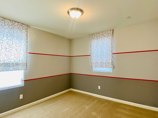 Building Photo - $2,395 Ashlan & Leonard, Beautiful 3 Bedroom - Buckingham Ave, Clovis