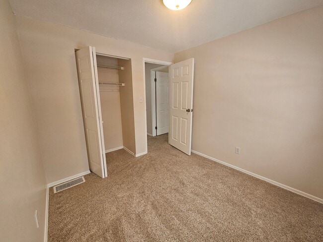 Building Photo - 5458 Celeste View Dr