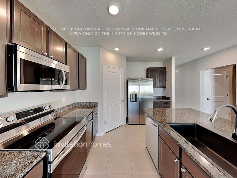 Building Photo - 3809 Willow Branch Pl