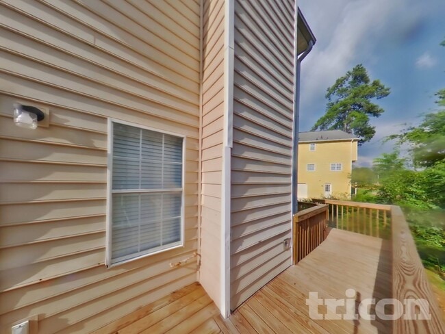 Building Photo - 6591 Anson Ct