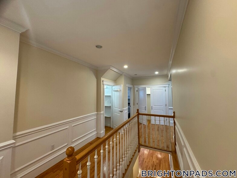 Building Photo - 127 Nonantum St