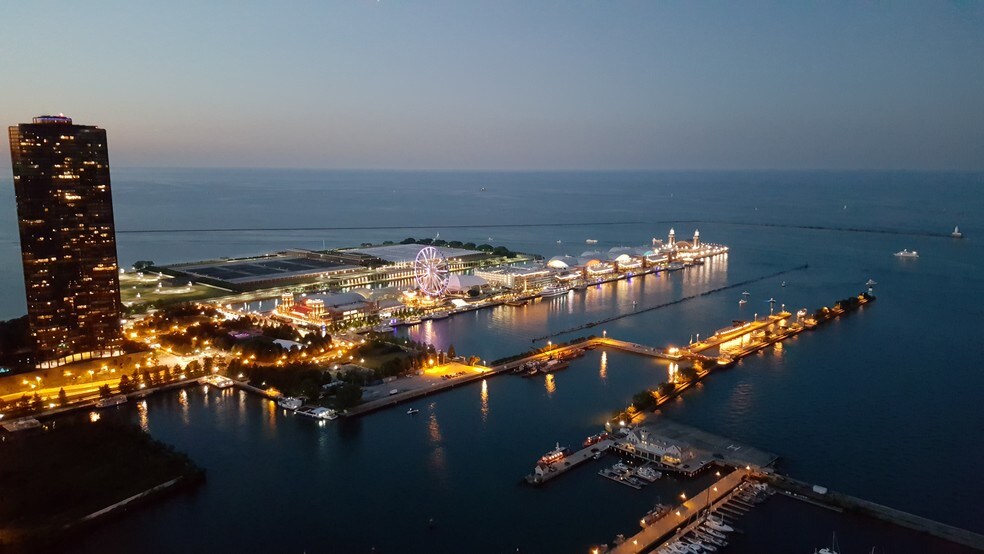 Building Photo - 195 N Harbor Dr