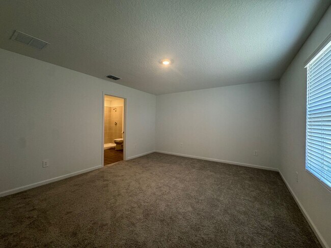 Building Photo - BRAND NEW CONSTRUCTION - 3 Bed 2 bath Sing...