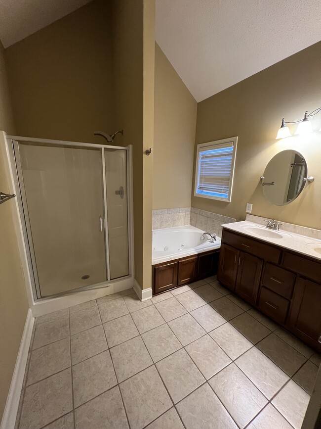Building Photo - 509 Eagle Springs Dr